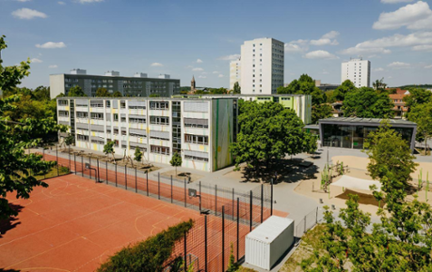 Sportplatz der Rosa-Luxemburg-Grundschule (19)